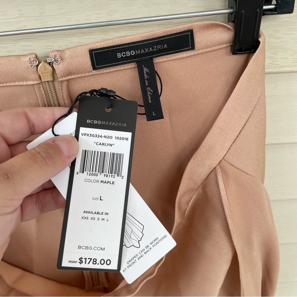 BCBGMAXAZRIA Caryln Satin Skirt in Maple Size L (NWT) - Picture 9 of 13